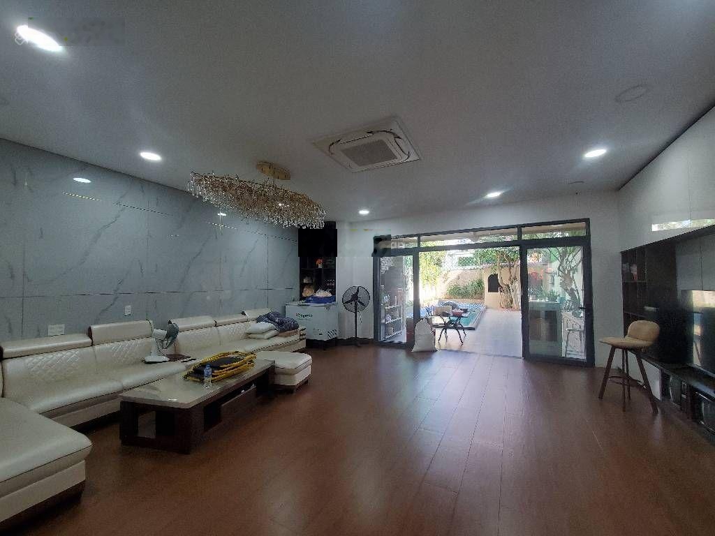 Bán nhà HXH, biệt thự phố, 310m2, 5 tầng, thang máy, phường 12, quận Bình Thạnh, giá 49.3 tỷ