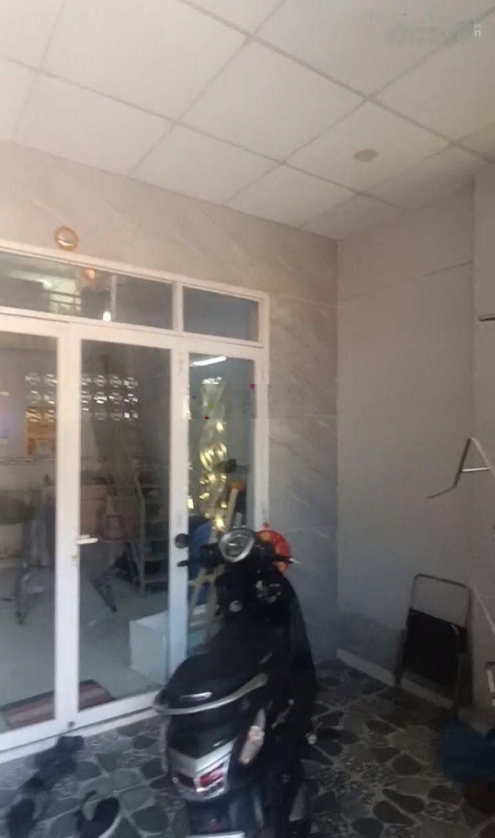 Cặp nhà đôi gần chợ hóc môn tphcm 96m dành cho gia đình đông người ở giá 3,8 (msp24)