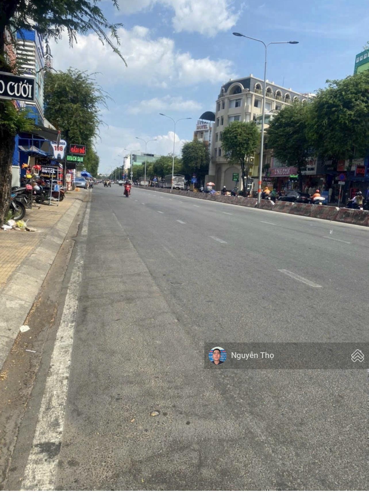 Bán Nhà MTKD Đường Lê Trọng Gần Aeon Mall Dt. 4.2 x 22.5m 1 Lầu.