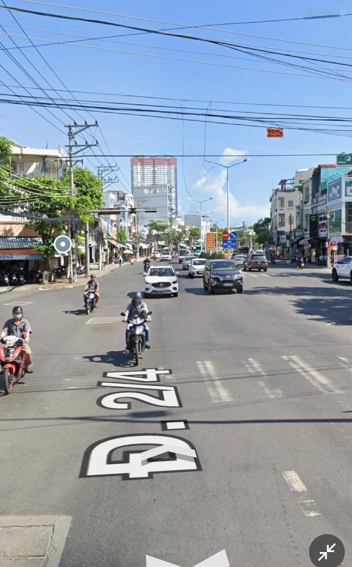 Bán nhà mặt tiền đường 2/4 Bắc Nha Trang vị trí kinh doanh đẹp giá tốt