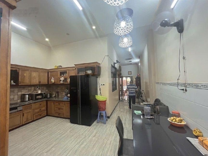 Nhỉn 7 Tỉ .Mặt tiền Võ Văn Kiệt 3 tầng 4x20m liền kề KDC Lý Chiêu Hoàng