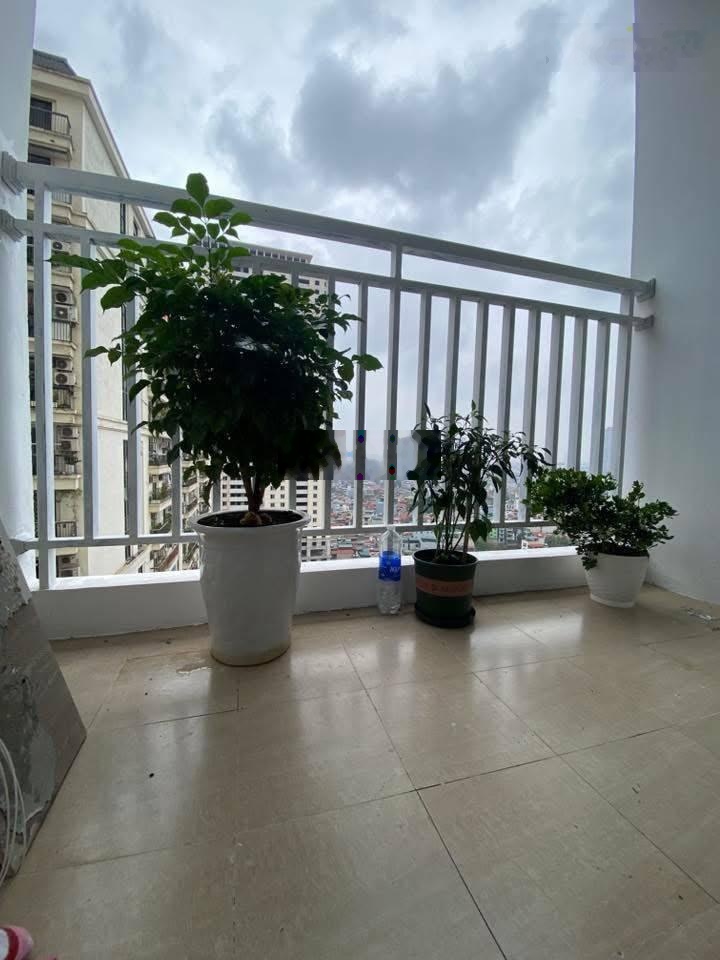 Bán căn hộ 76m2 tại Hồ Gươm Plaza, giá siêu hời 6,25 tỷ, nhiều tiện ích