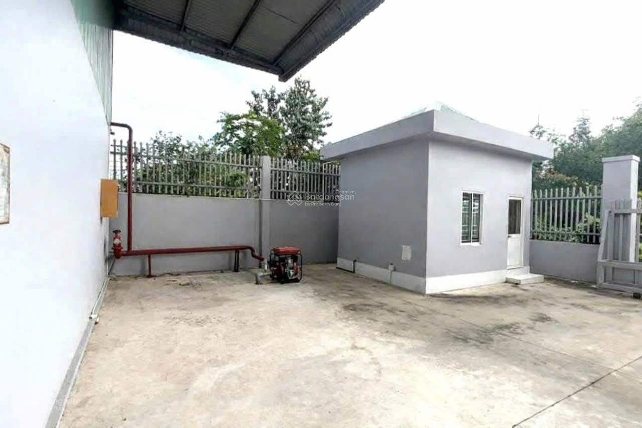 Cho thuê 1.100m2 kho xưởng sản xuất gần KCN Giang Điền