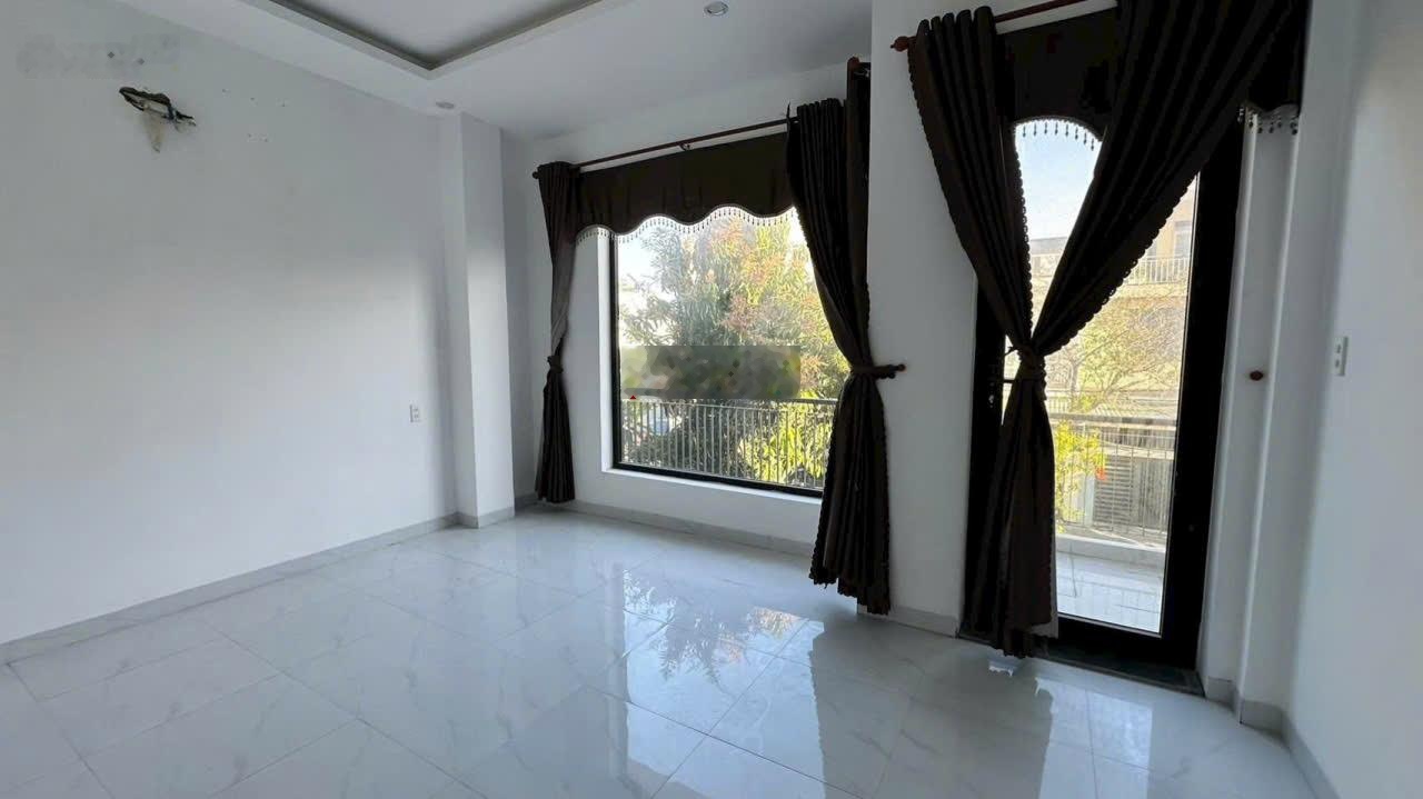 Bán nhà 3 Tầng Thanh Lương 16, Có 4PN, 3WC, Nằm Gần Cầu Nguyễn Tri Phương, Giá Chính Chủ