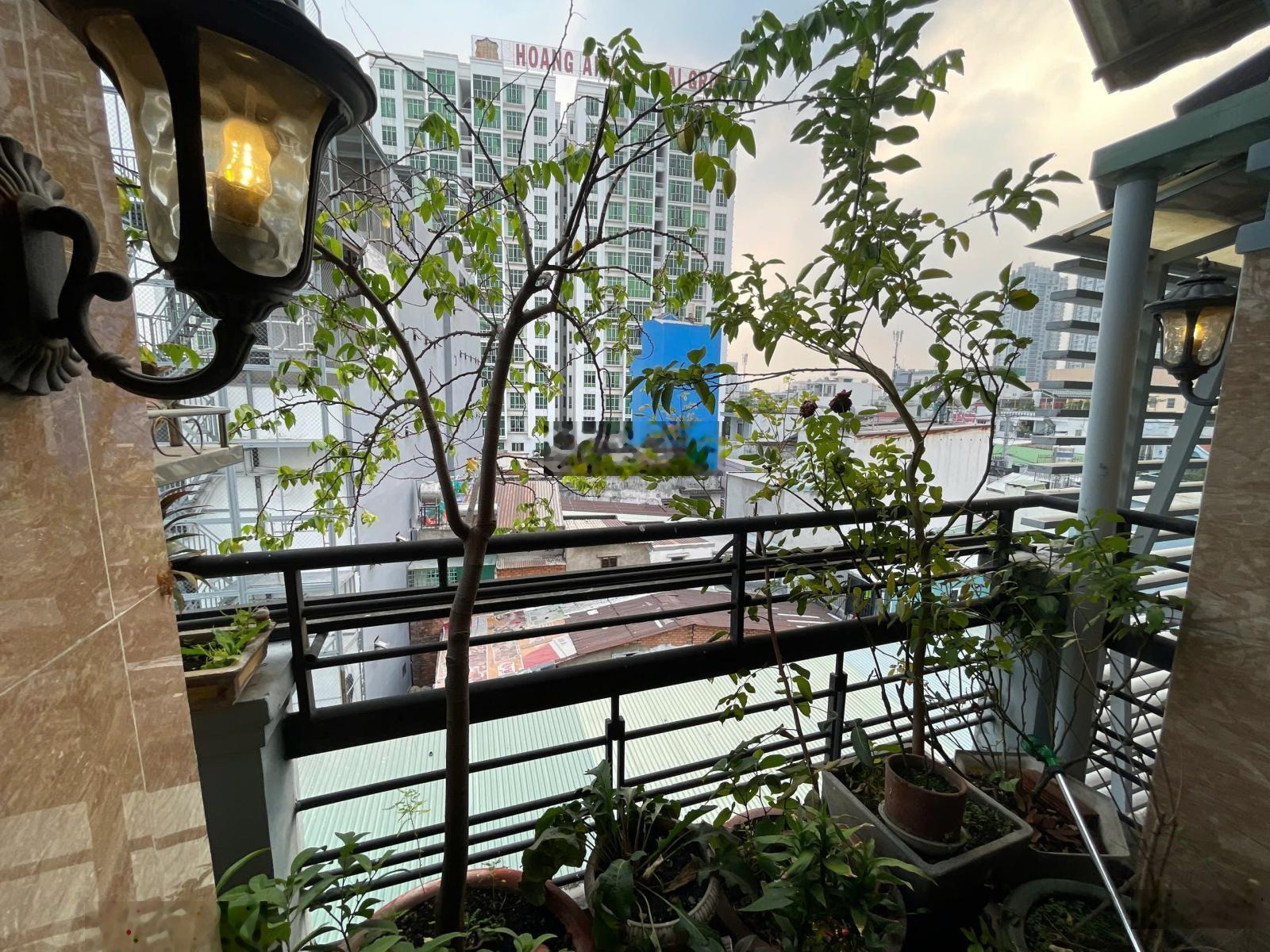 Bán nhà mới 4 tầng 5PN cách 100m ra Lottemart, DT 64m2 nhỉnh 7ty