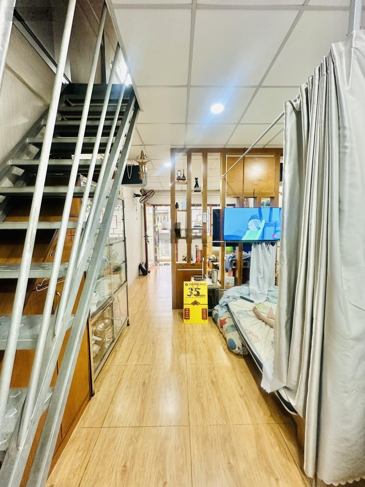 Quận 11 - Lý Thường Kiệt CC có lửng 2PN 36.3m2 chỉ 2.49 tỷ