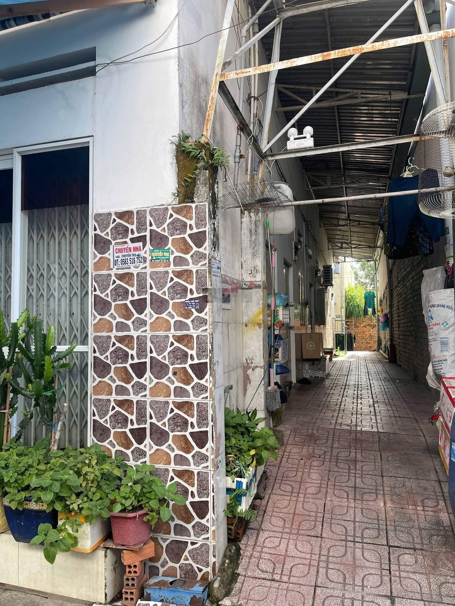 Dãy trọ 5 phòng 1 sẹc đường Thích Quảng Đức Phường Phú Cường,Dt 6x20 tc100%,Thu nhập 7,5 triệu
