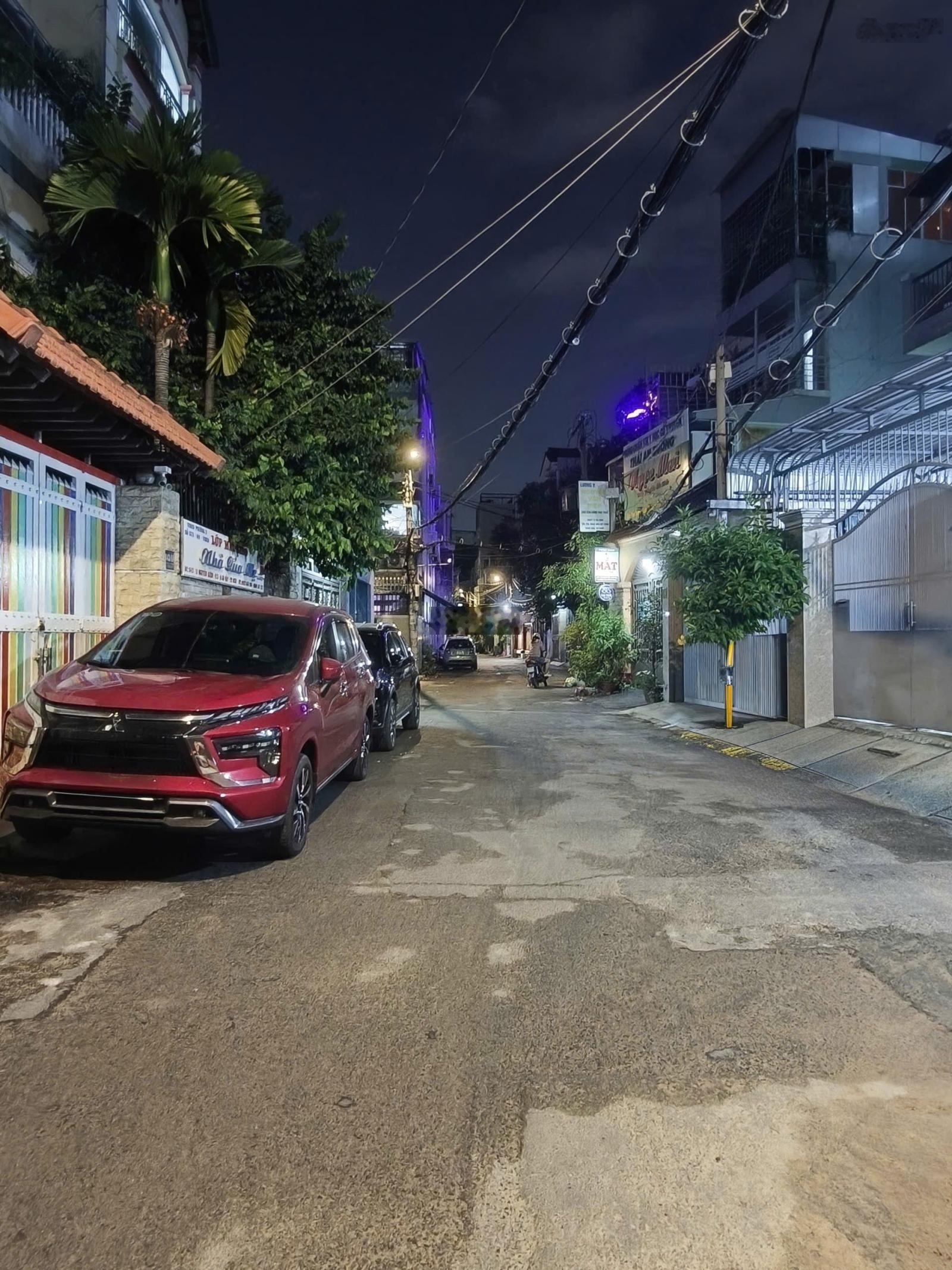 CHDV Dòng tiền 5% vị trí đẹp kết cấu tốt Giá 12.X tỷ
