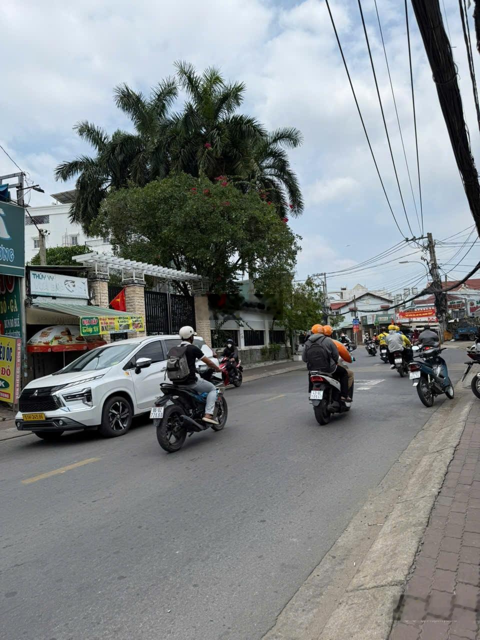 Bán nhà mặt tiền - đình phong phú - tnpb, q9 - 610m2 - ngang 10m - gần dương đình hội - 60 tỷ