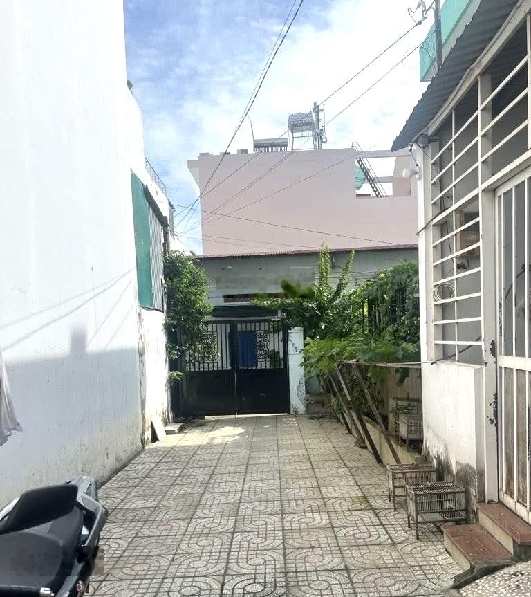 Bán nhà riêng Hiệp Bình Chánh 100m2 1 trệt 1 lửng chỉ 6,8 tỷ