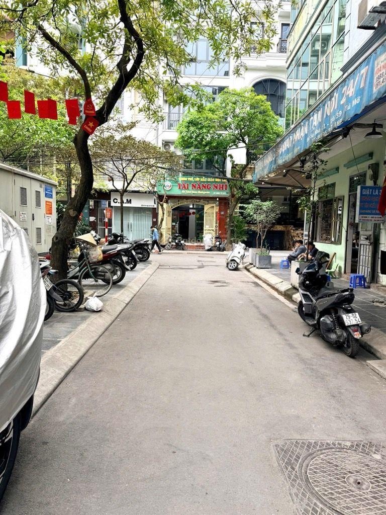 Bán nhà Phố Tú Mỡ, dt64m, phân lô, ô tô tránh, kinh doanh, view sân chơi.
