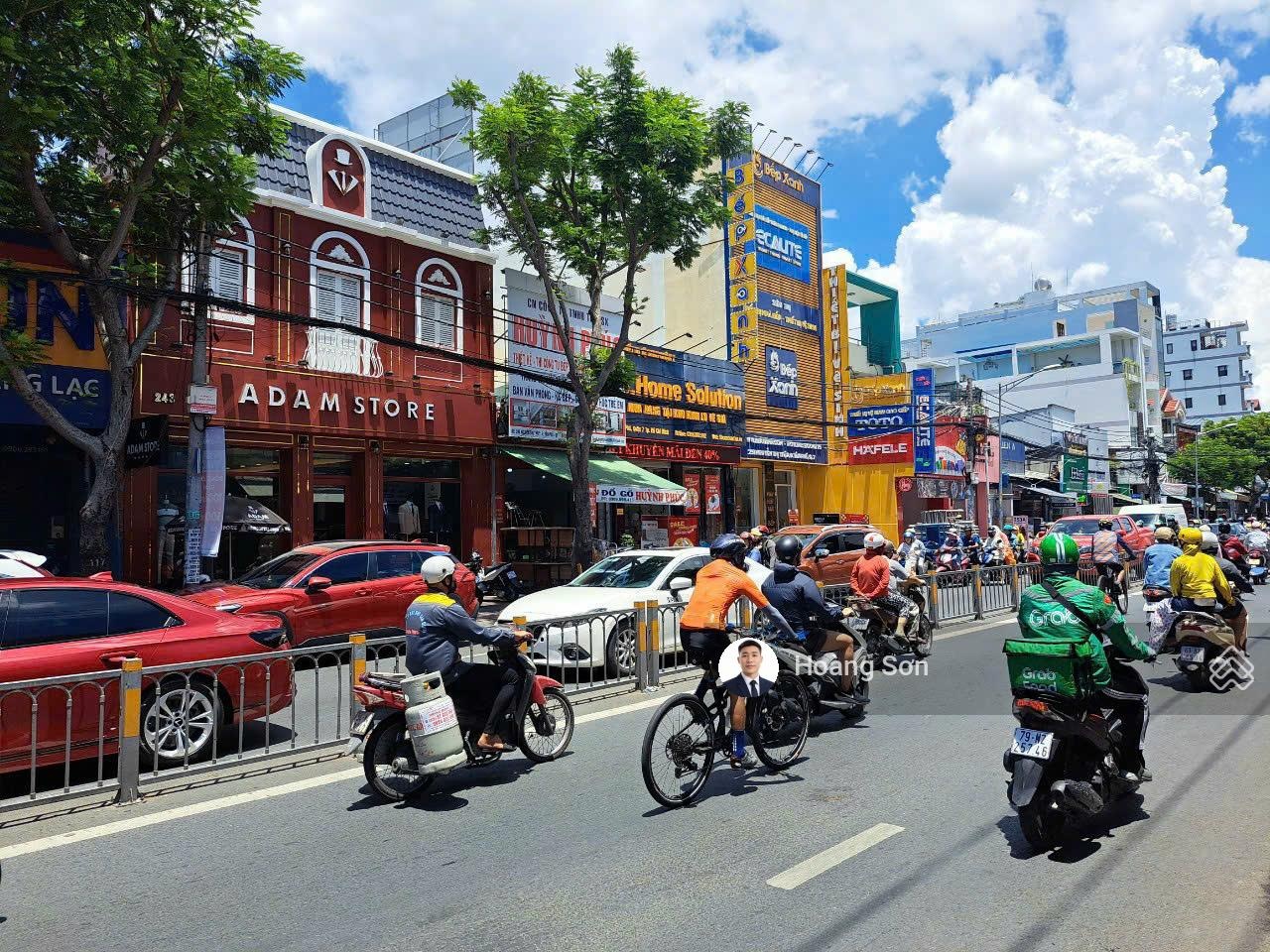 Hàng ngộp giảm 3 tỷ - Bán gấp nhà Nguyễn Thị Thập ( DT 4,5x35m ) 4 Tầng, Thu nhập 86tr/tháng