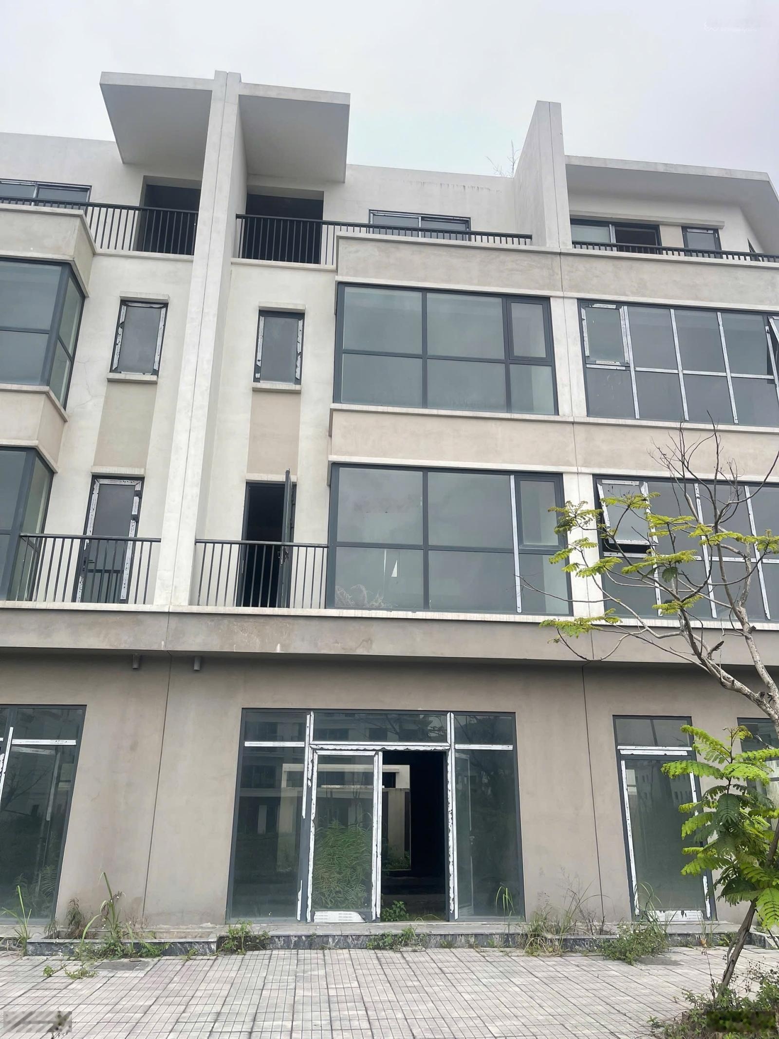 Rẻ nhất còn Căn shophouse view hồ cảnh quan giá chỉ 2x tr/m2 - 0978788984