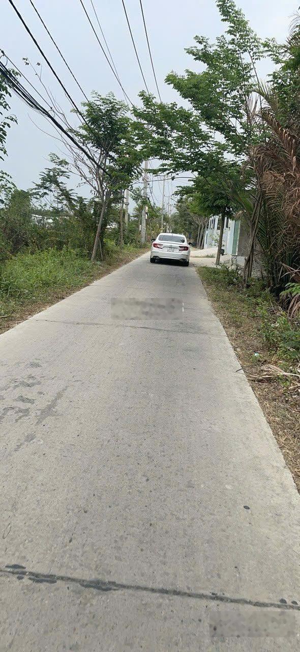 Nhà Bè Đất Mặt Tiền Đường Ô Tô, Hơn 3 Triệu m2