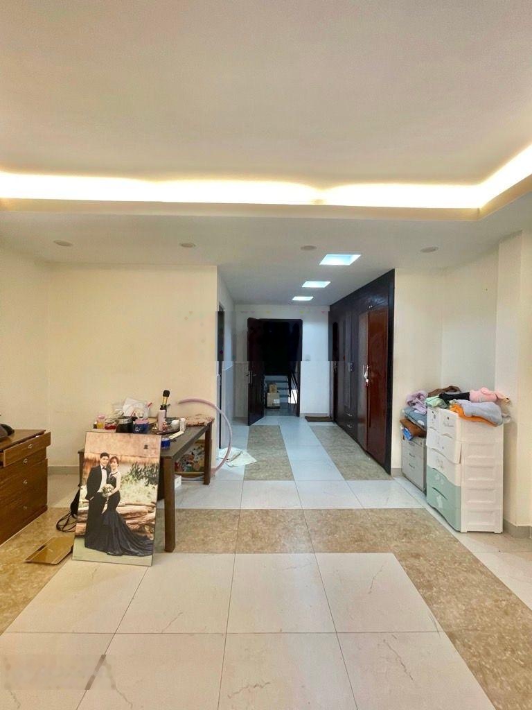 Bán nhà Mặt Tiền 5 Tầng 120m2 Ngang 5m 5PN Đường 20m Quận 8