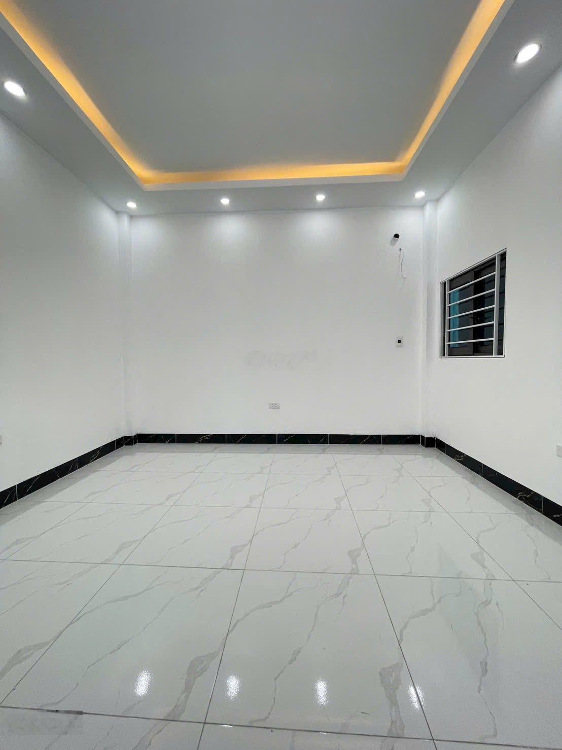 Nhà mới gần KĐT Đô Nghĩa, Yên Nghĩa, trường Phenikaa. DT 47m2, 4 tầng, sân cổng riêng 3,5 tỷ
