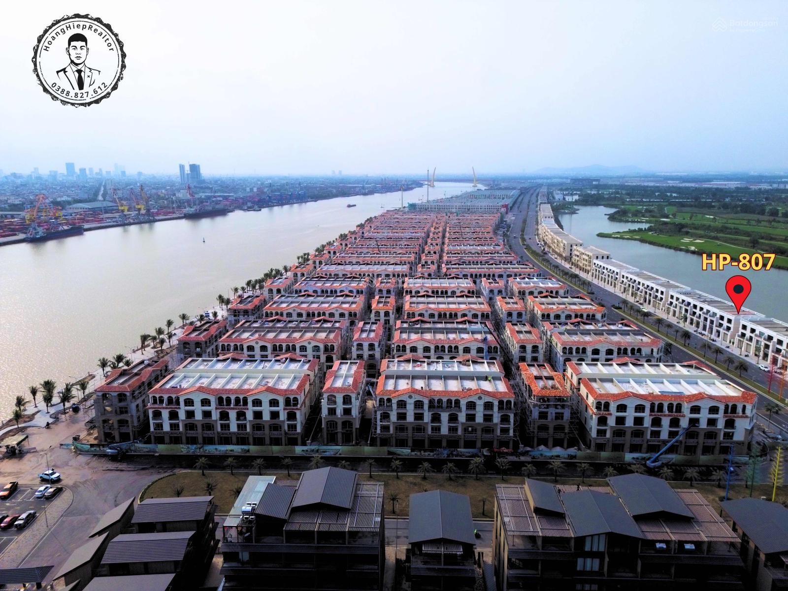 Bán Căn LK Shop HP-807 Vinhomes Royal Island: "Vị Trí Kim Cương - Tầm View Triệu Đô"