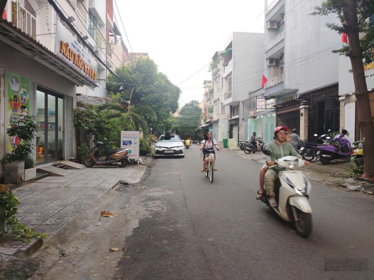 Bán gấp siêu phẩm hxh chu văn an, phường 12, bình thạnh, 5x20m, 5 tầng, dt sàn 360m2, 23 tỷ (tl)