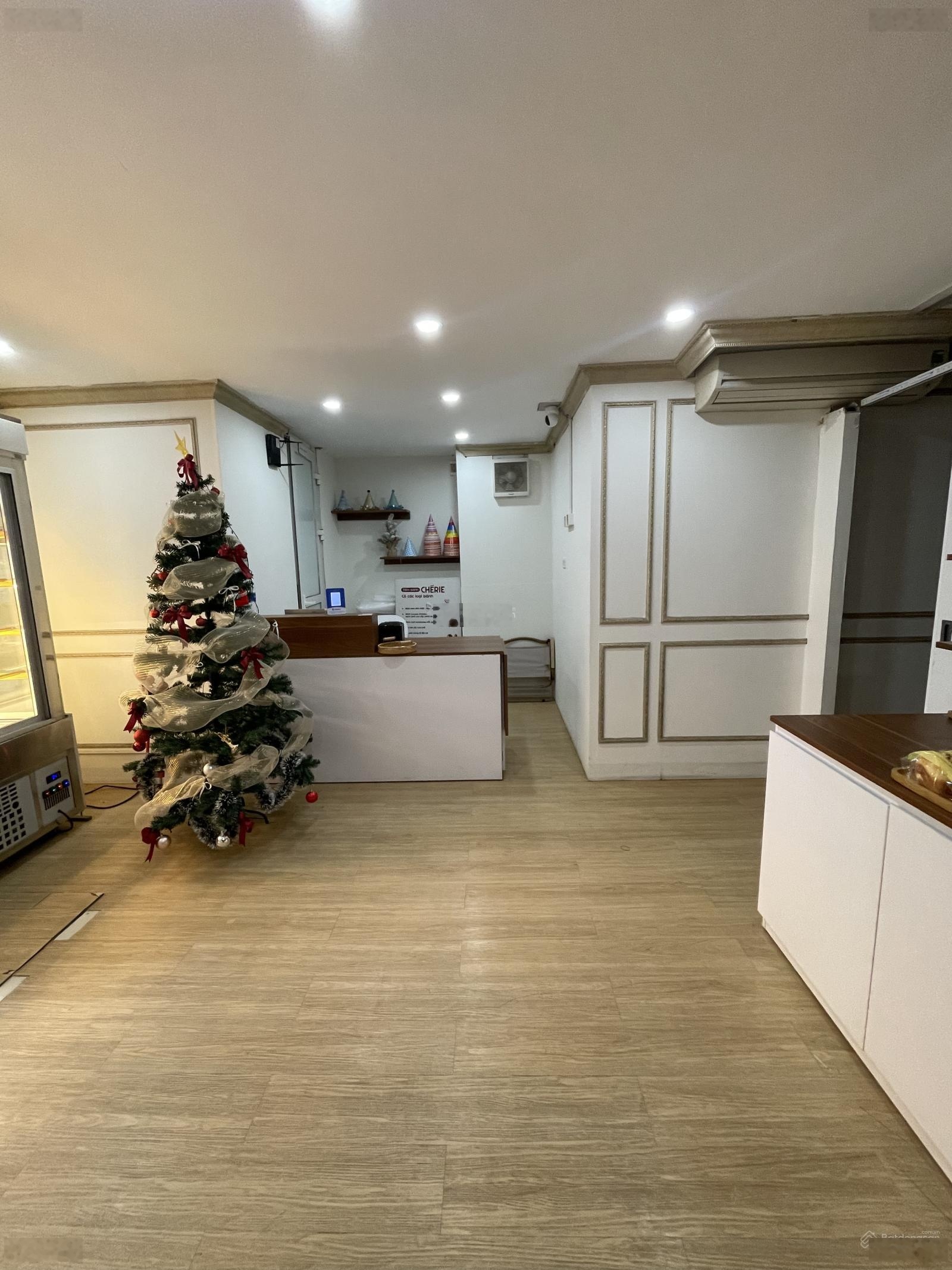 Cho thuê MBKD Hàm Nghi gần Nguyễn Cơ Thạch DT 80m2 mặt tiền 6m phù hợp mọi mô hình giá 21tr