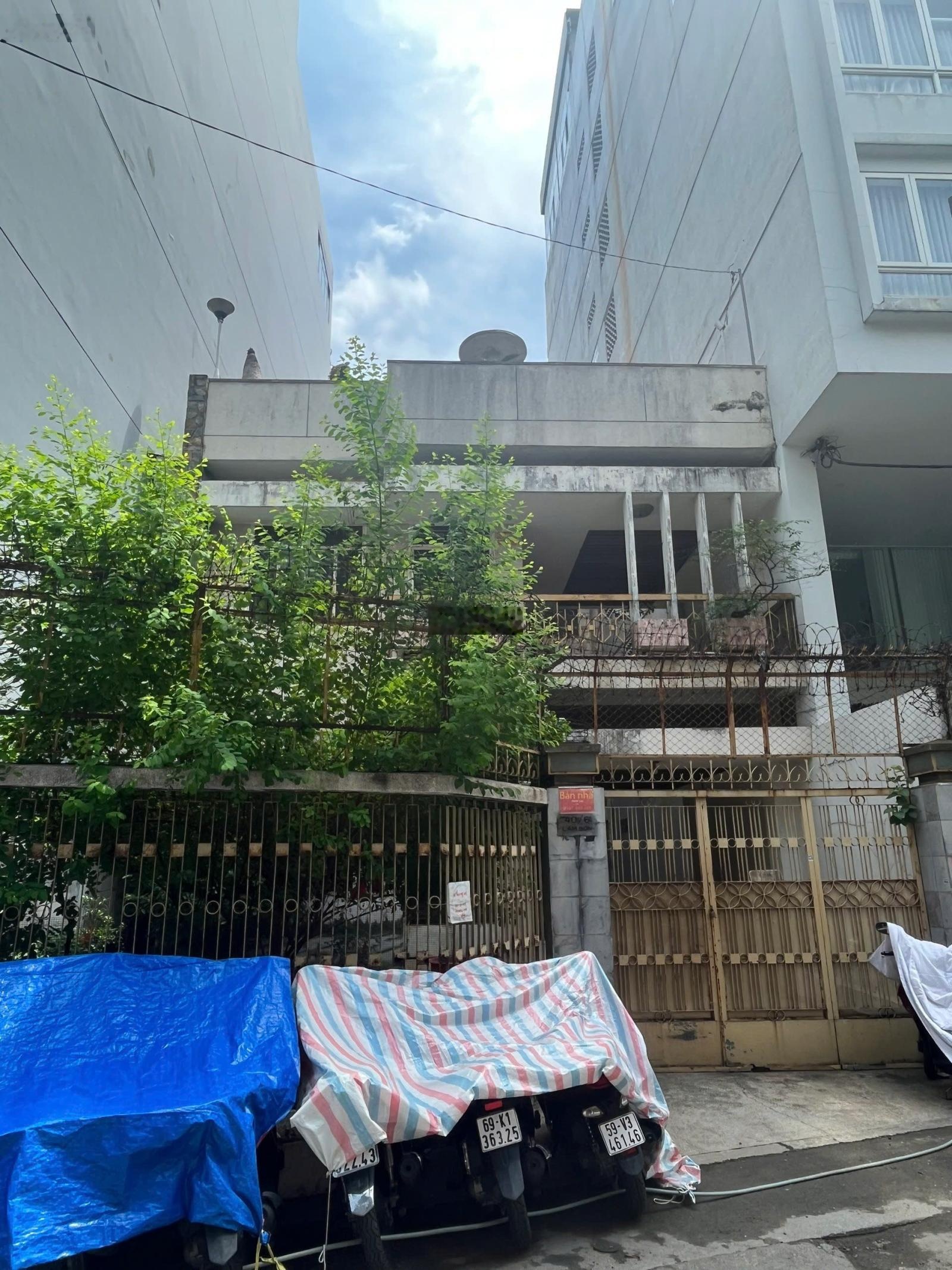 Bán nhà hẻm số 14 Thân Nhân Trung Q.Tân Bình, DT: 7x 21m ( 141m2 ) Giá chỉ 22 tỷ