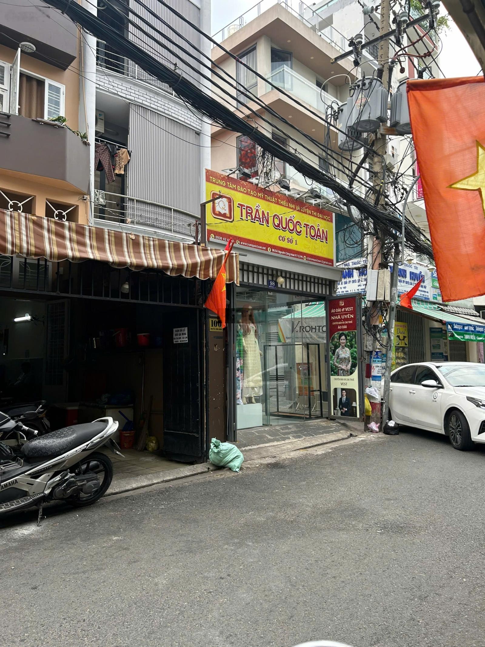 Bán chdv 5 tầng nguyễn công hoan- phan xích long- phú nhuận 118m2 chỉ 17,9 tỷ