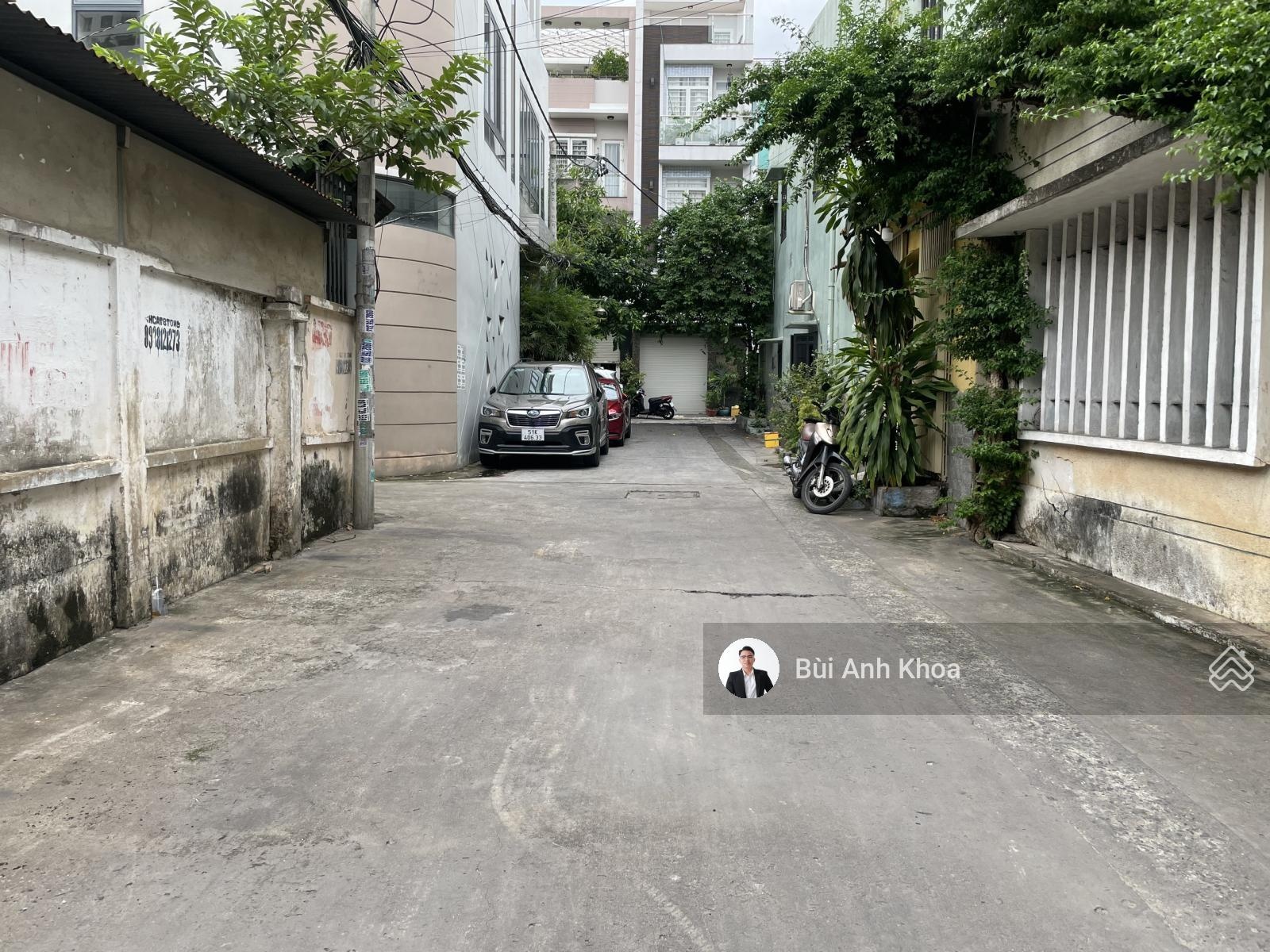 Có 1 không 2! Xe 7 chỗ vào nhà Phan Đình Phùng, p1, PN (DT: 4,2x22m) TXM 5 tầng. Chỉ 11 tỷ TL.