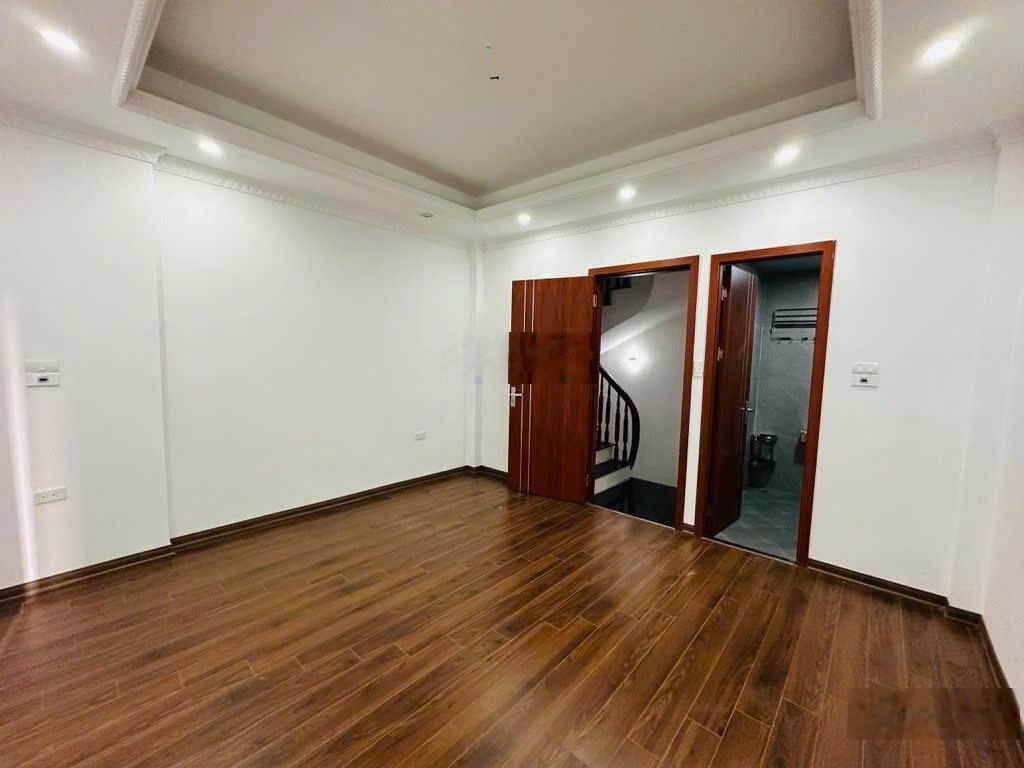 Trung tâm mỹ đình nhà 6 tầng mới đẹp gần svđ ở ngay