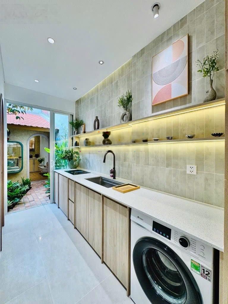 7T950 Một chiếc Homestay giữa lòng thành phố Sài Gòn. Với Diện Tích : 61m2