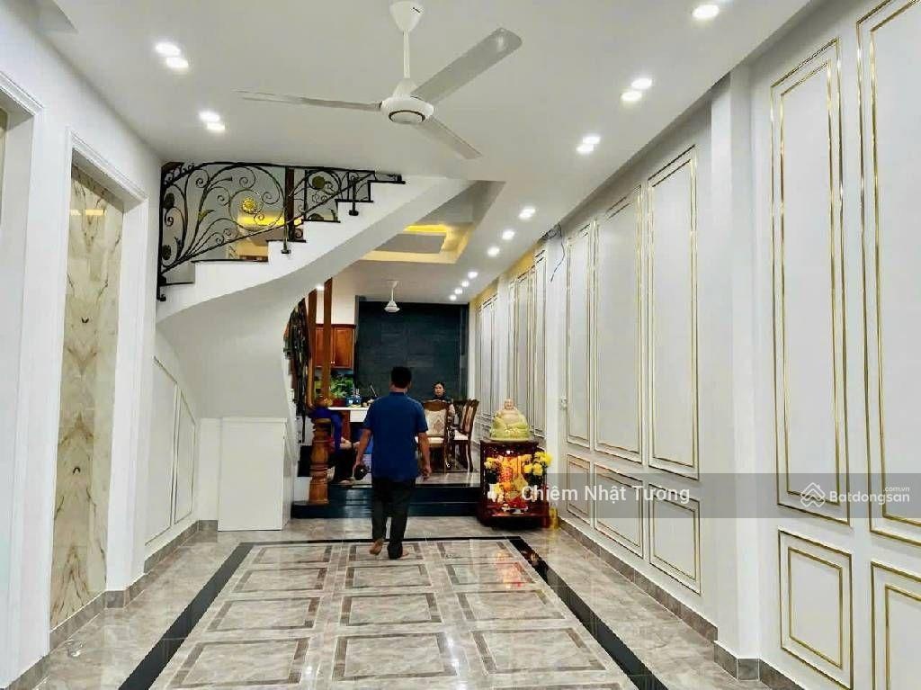 Nhà mặt tiền KD đa nghành nghề, 3 tầng kiên cố, 4m x 16m (64m2) giáp AEON MALL tân phú