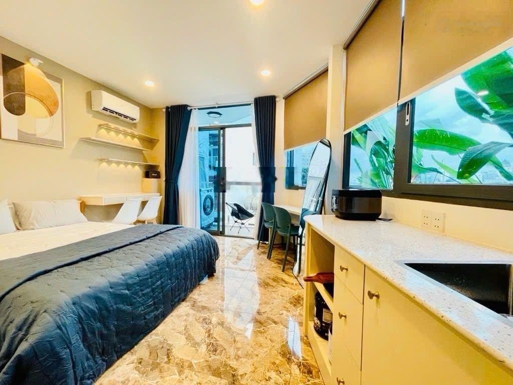 Mặt t.iền phú nhuận lô góc thang máy thu nhập 35tr - nhỉnh 13 tỷ