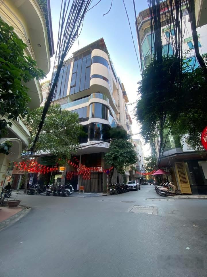 Chỉ 3x tỏi - nhà phân lô gara 2 ôtô - xây 9 tầng - thông sàn - ô tô tránh - huỳnh thúc kháng - ở k