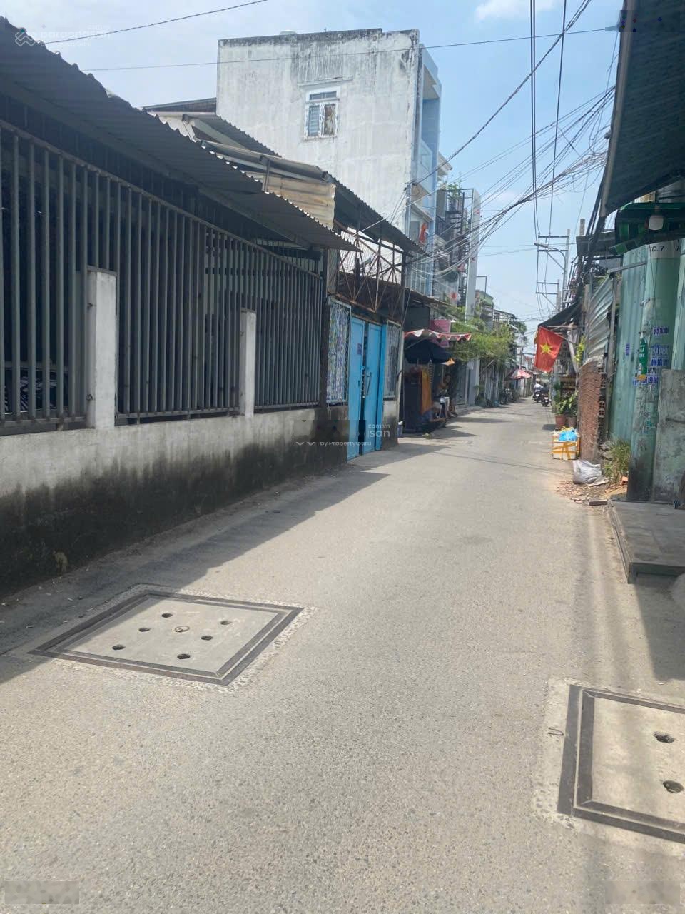 Nhà 2 tầng ngay khu vạn phúc, sổ riêng ko quy hoạch, chỉ 4.3 tỷ tl