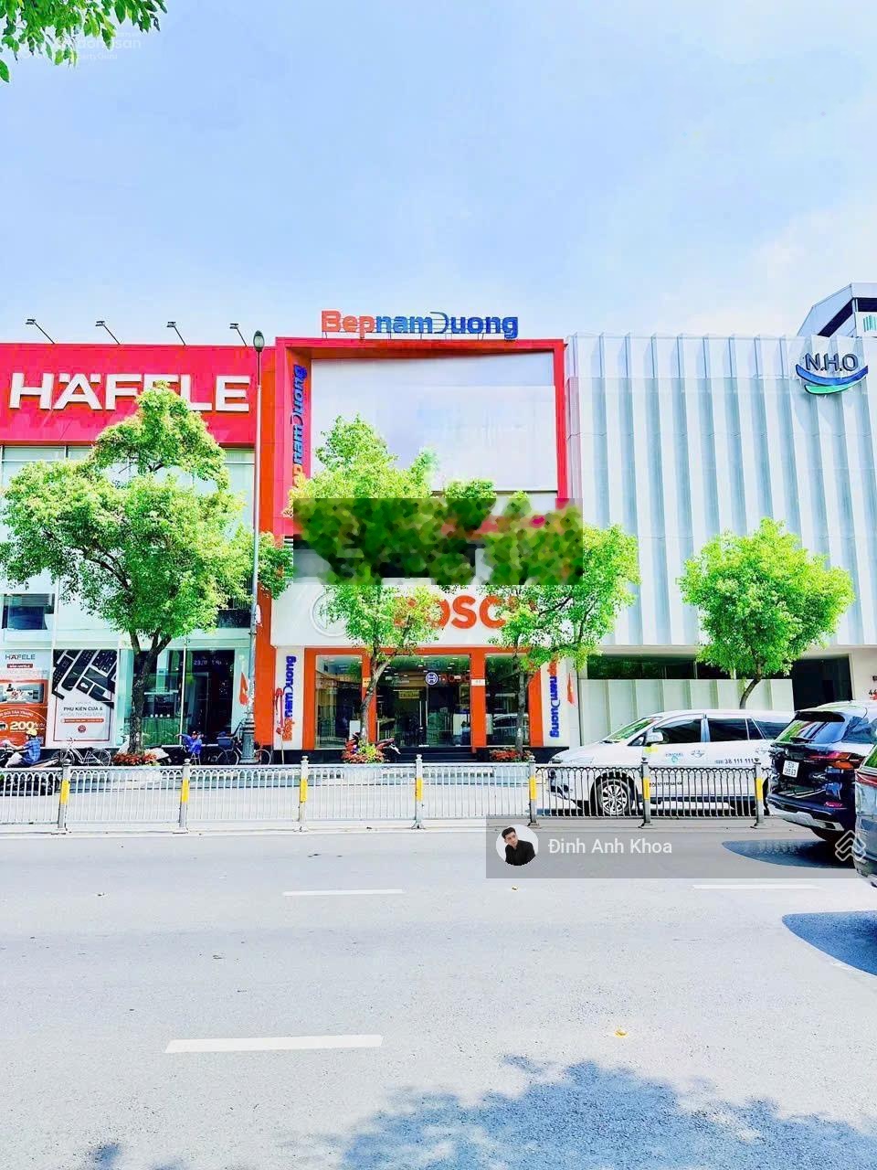 Góc 2 mặt tiền - Nguyễn Văn Trỗi & hẻm hông 5m, P8, Q. Phú Nhuận - 6.8x18m - 3 tầng - giá 46 tỷ