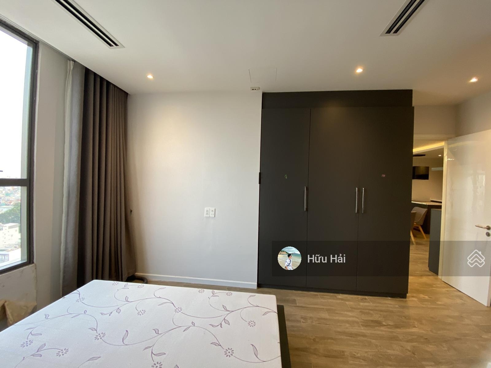 Bán 2PN giá siêu hời chỉ 7.5 tỷ, 79m2 tại Kingston. Thiết kế 2PN. 2WC, pháp lý sổ hồng