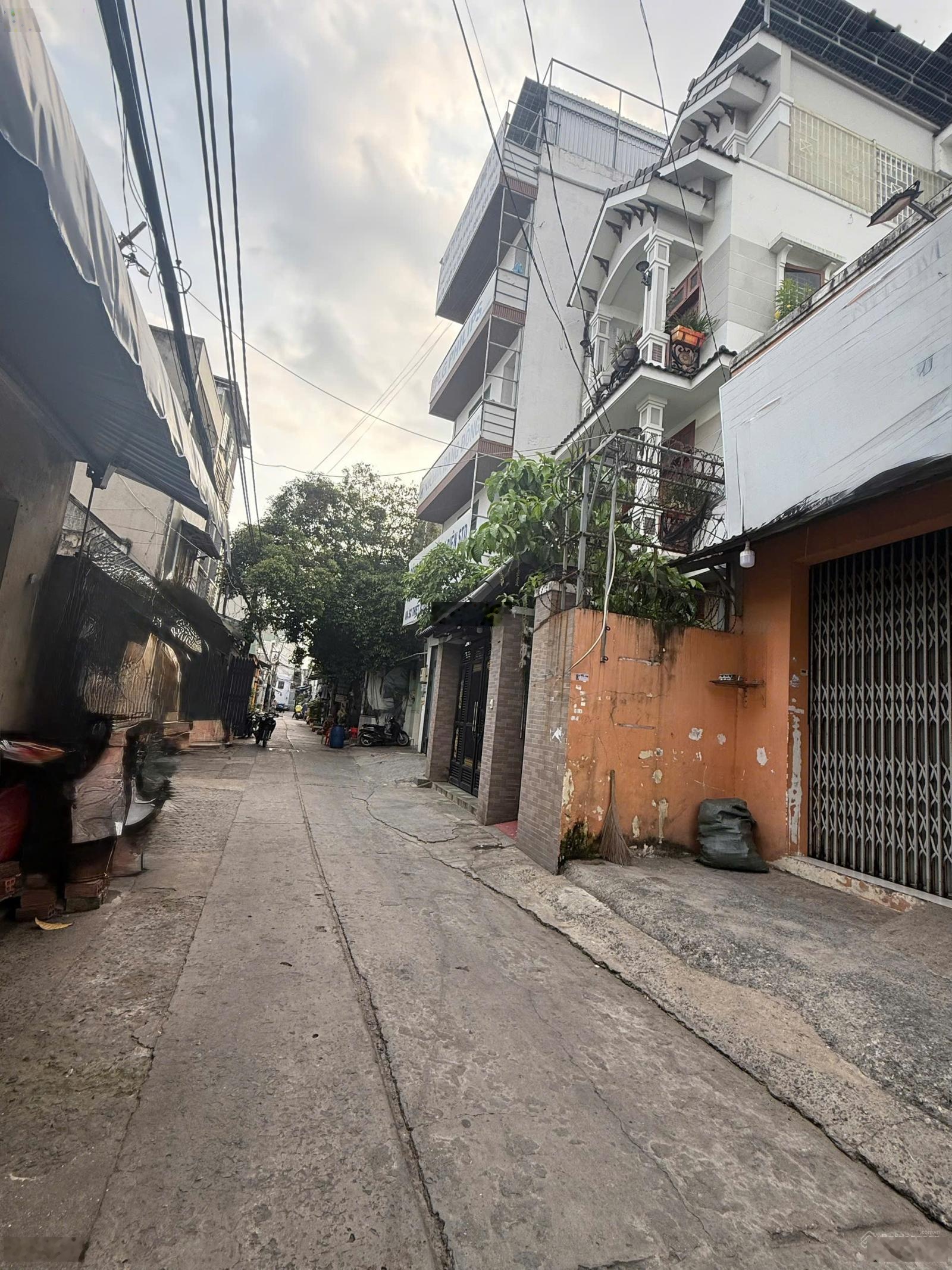 Sẵn nguồn thu, nhà 2tầng 164m2 (5.1x31m) HXH thông, cách MT 50m, ngay Aoen Tân Phú