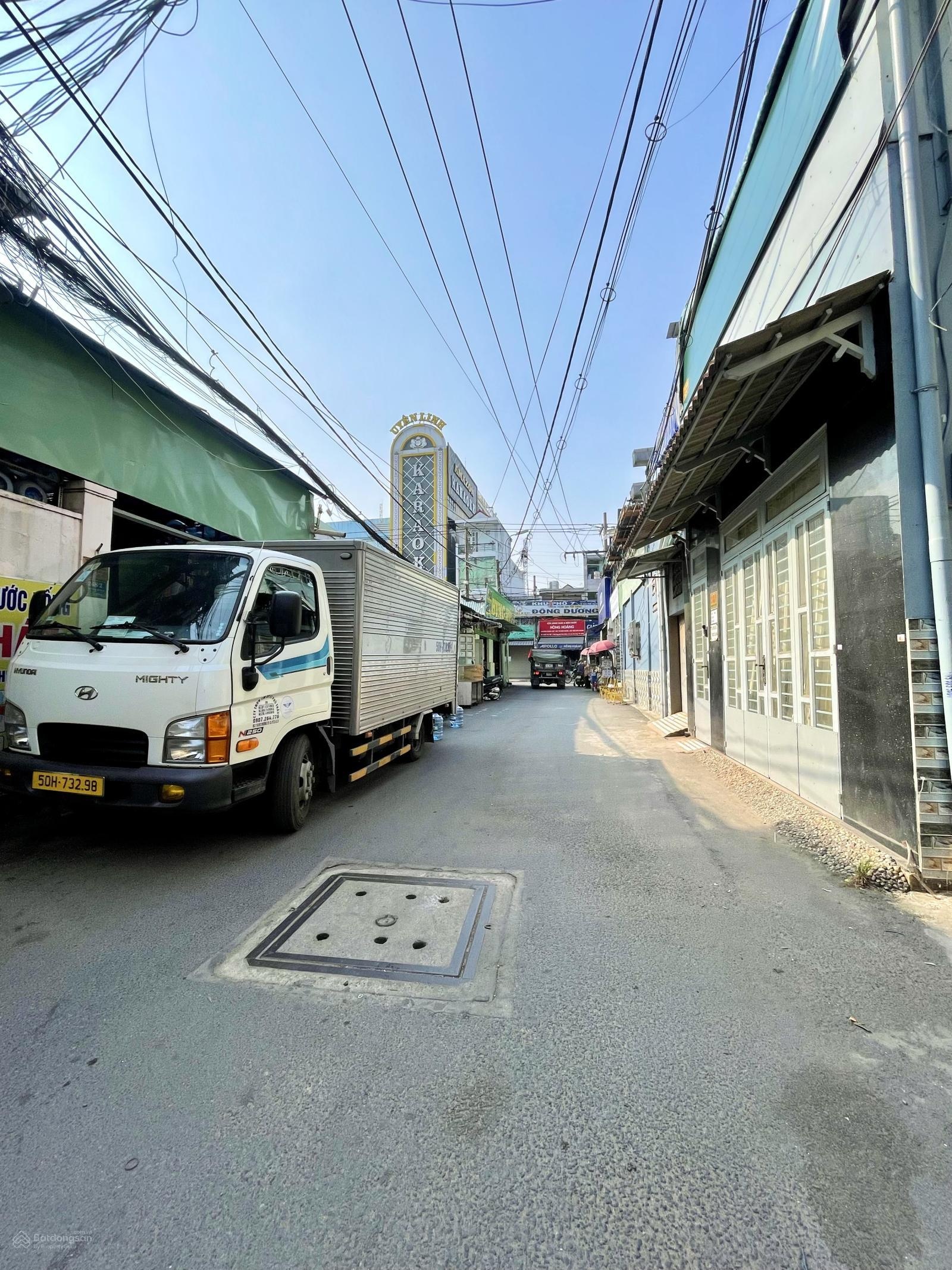 Đường 8m thông - 70m2 - Nguyễn Văn Khối - gần công viên Làng Hoa - Hơn 7tỷ