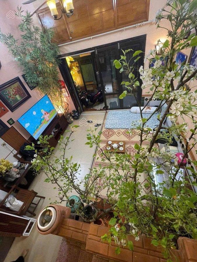 Bán nhà hoàng hoa thám ba đình dt 47m x 4t x mt 5m giá 14 tỷ có thương lượng