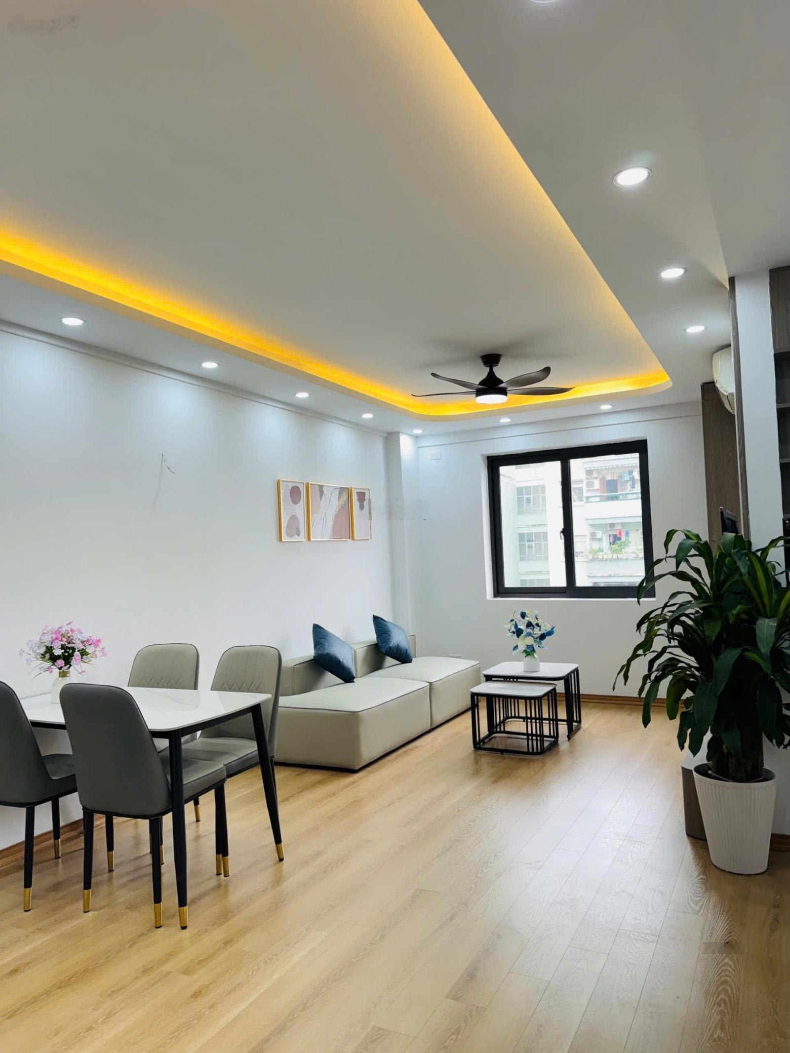 Căn nhà vừa tầm tài chính lại hướng Đông Nam mát mẻ nằm giữa trubg tâm khu đô thị Tây Nam Linh Đàm