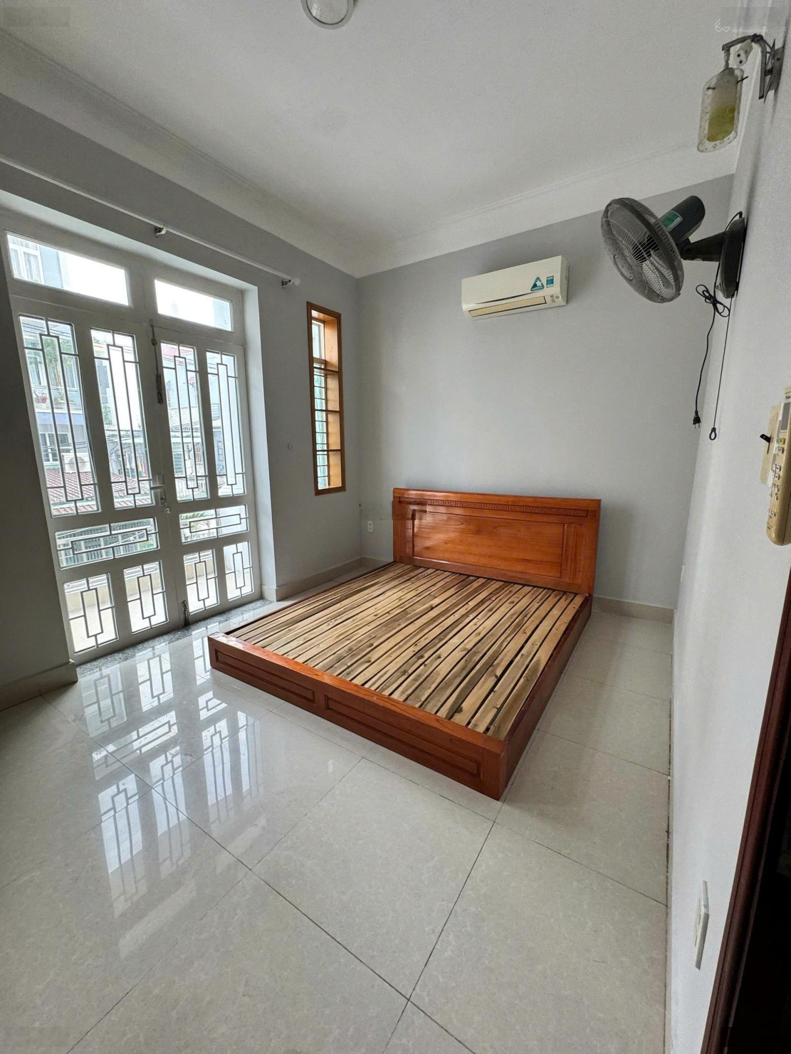 _cho thuê nhà đường xe tải thông _trệt 3 lầu 5pn_diện tích khủng 5x20m_quang trung gò vấp_