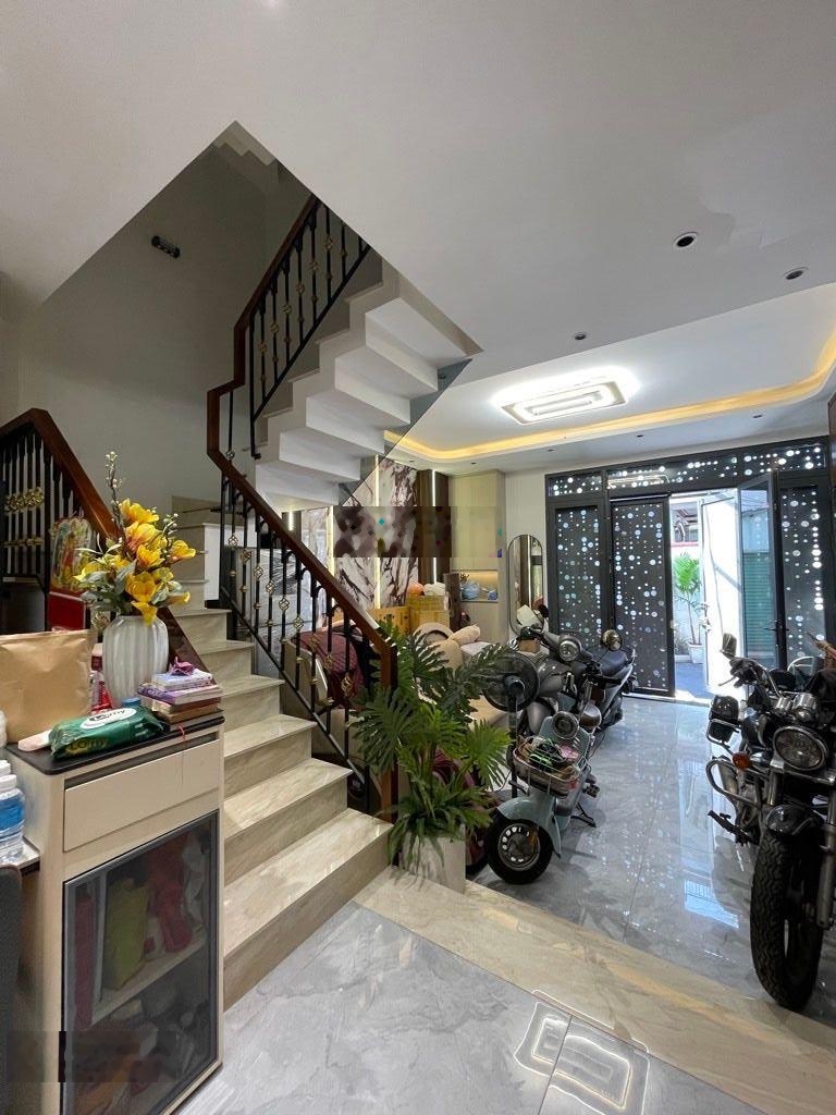 7t7- 4 tầng nguyễn phúc chu 5x11 hxh 6m thông nhà mới full nội thất