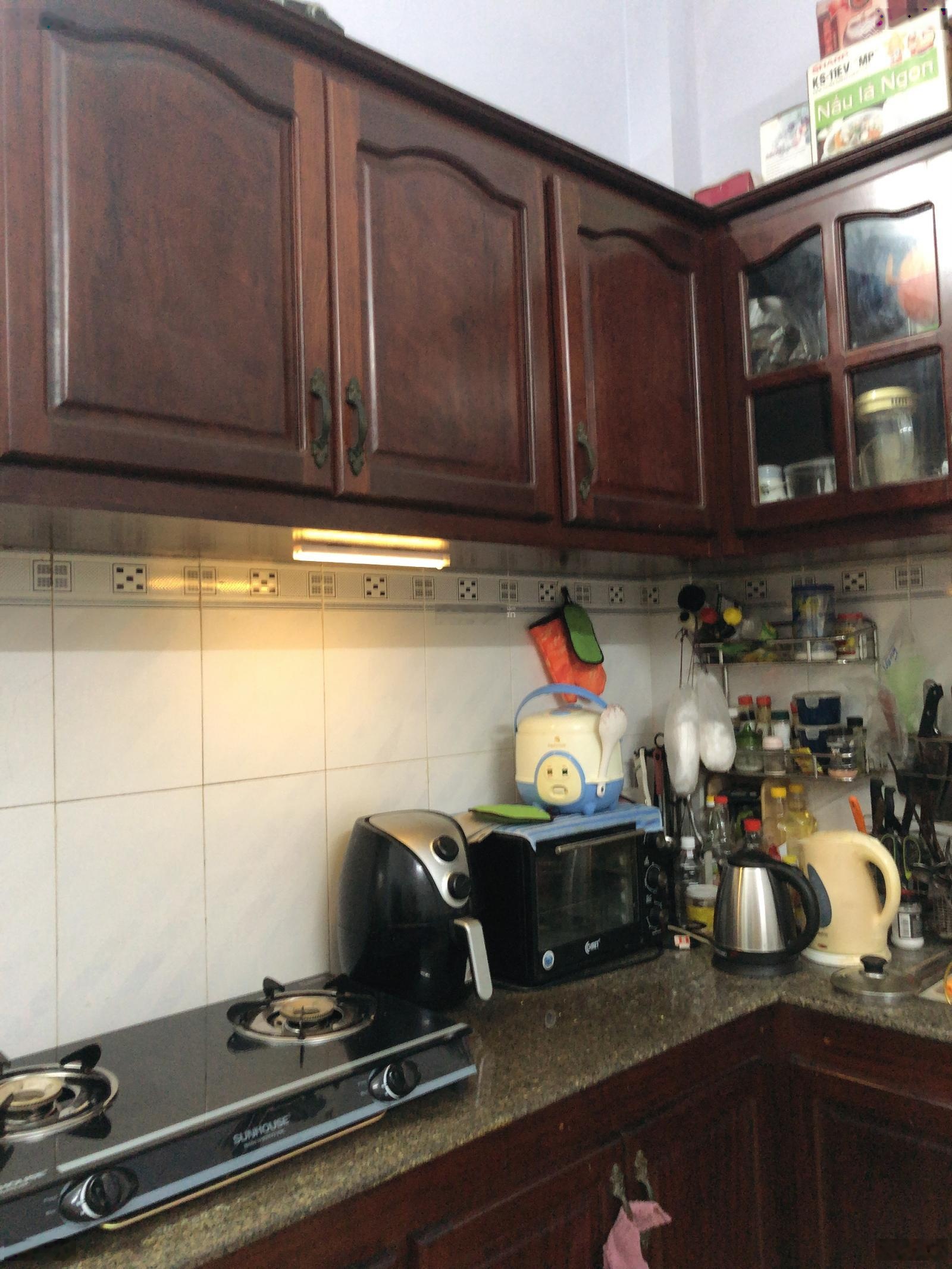 Bán nhà riêng chính chủ khu DC Sao Mai mặt tiền đường Lý Công Uẩn
