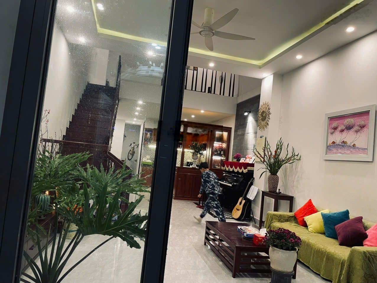 Bán nhà đẹp 3 tầng đường Khánh An 2 vào ở ngay