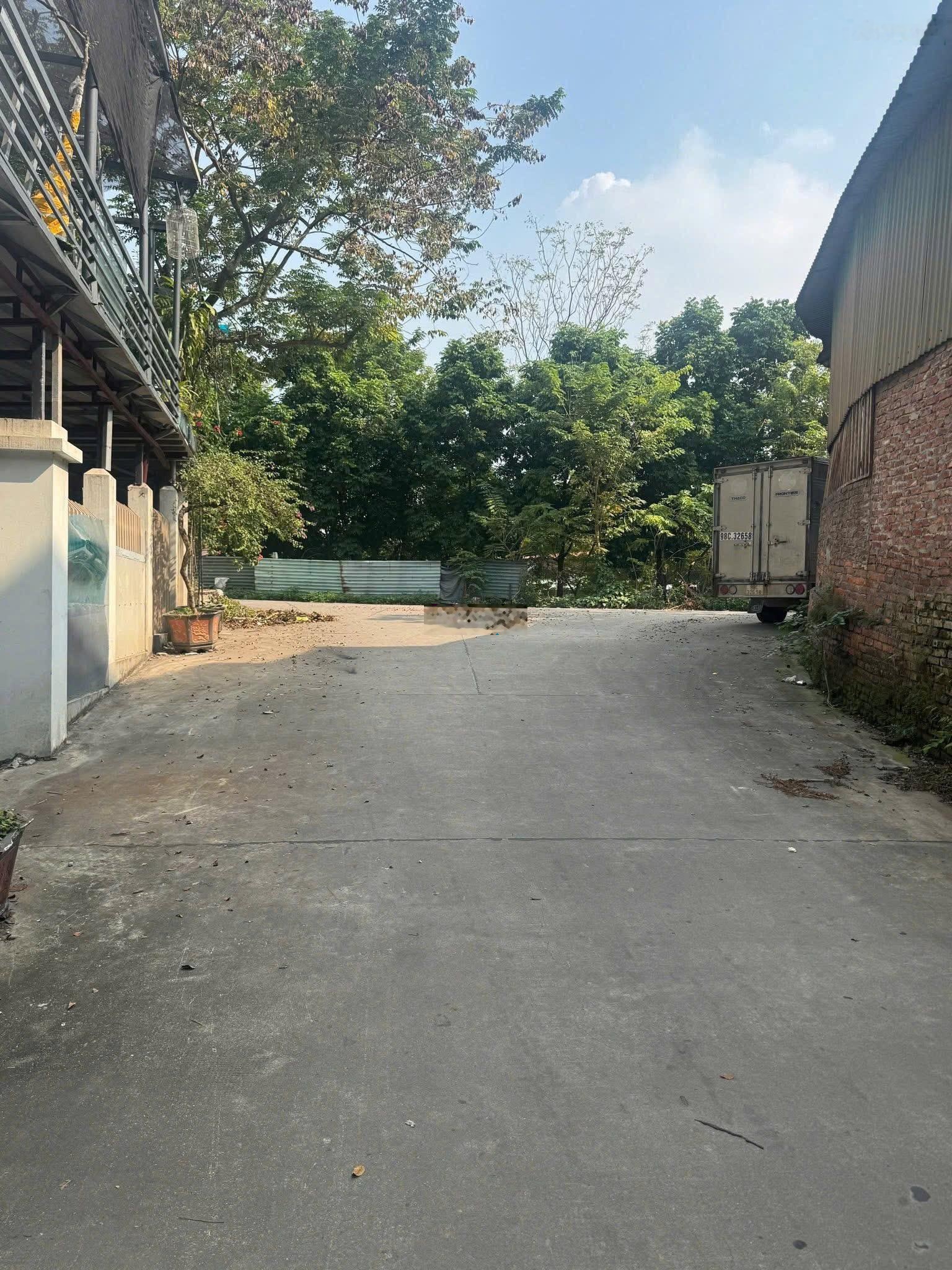 Tầm tiền 2.x tỷ có ngay lô đất mặt đường 2-3 ô tô tránh nhau tại trung tâm phường Phù Khê, Từ Sơn