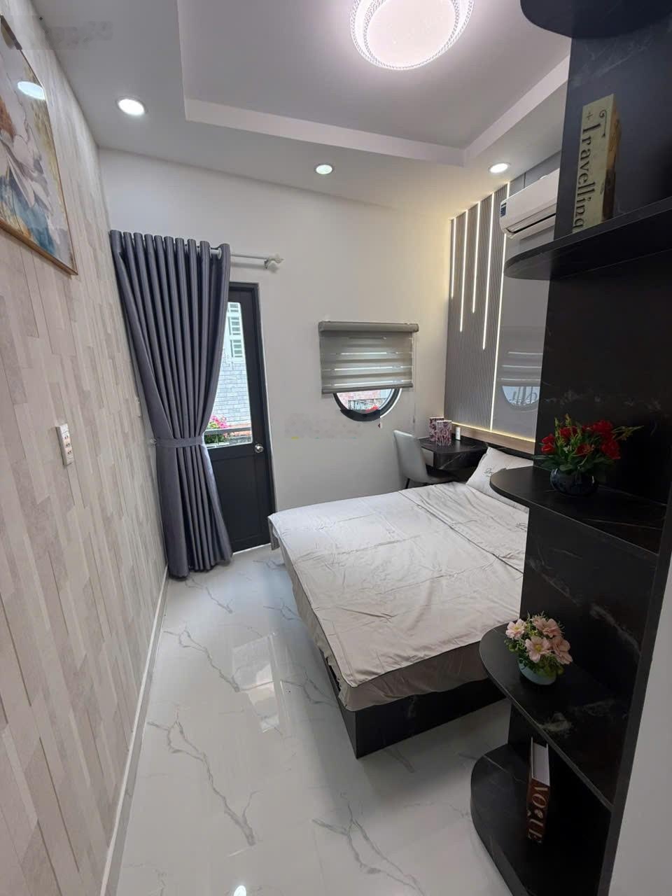 Bán nhà hẻm xe hơi 655 bà hạt, dt 3,5 x 10m 4tầng 3pn sổ hổng riêng giá chỉ nhình 6 tỷ ngay