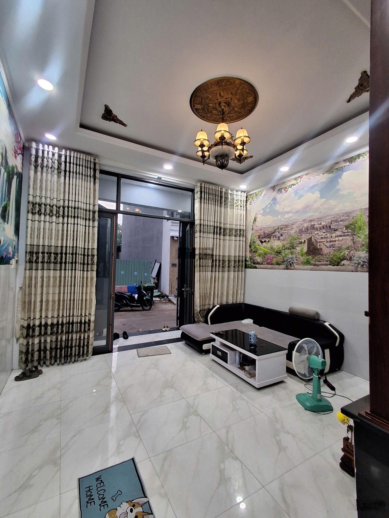 Bán nhà 3 tầng - 4 pn - hẻm đường lã xuân oai - võ văn hát _ long trường - giá chỉ nhỉnh 5 tỷ