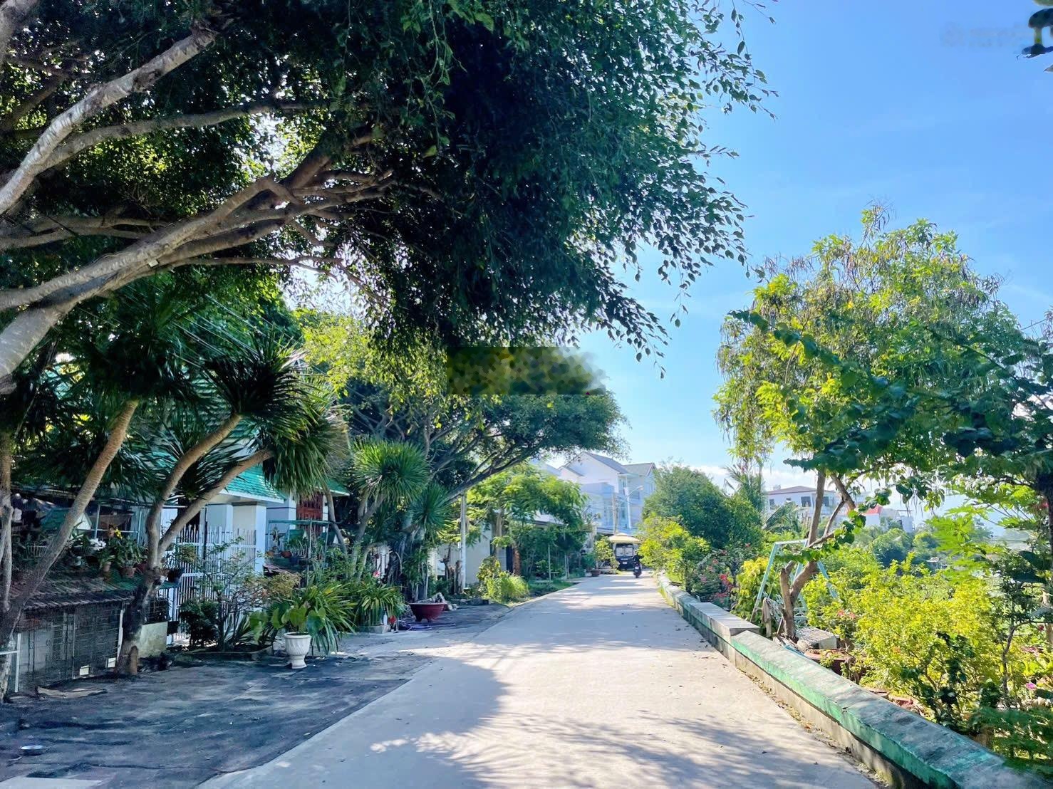 Đất đẹp view sông tắc khu tđc thuỷ tú, nam nha trang