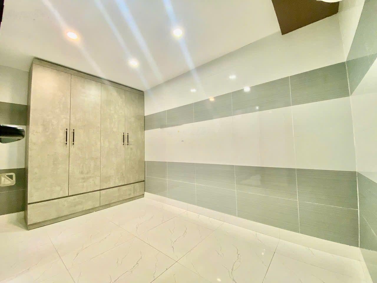 Bán nhà mặt ngõ Trần Nguyên Hãn gần ngay bệnh viện Tiệp, Nguyễn Đức Cảnh