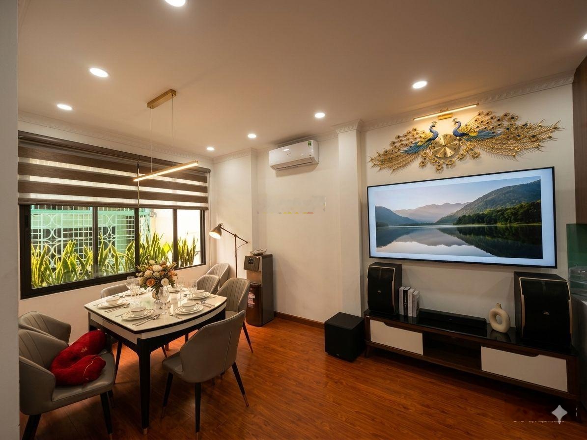 Bán nhà phân lô trần quang diệu - 60m2 - 6t thang máy - ô tô tránh - kinh doanh đỉnh