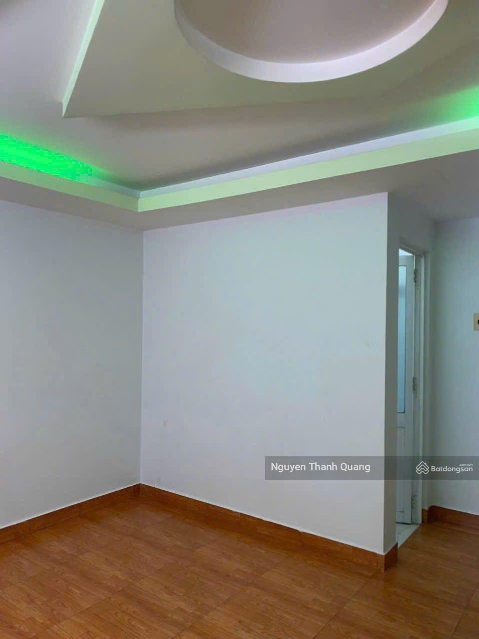 Nhà Nha Trang TTTP 5,2 tỷ đường ô tô gần biển khu vực Phía Nam trung tâm ngang 6m diện tích 90m2