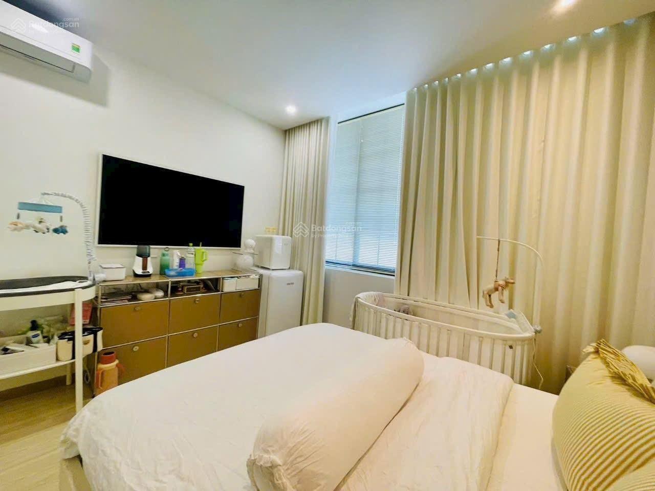 Bán nhà HXH Nguyễn Trọng Tuyển P1 (Tân Sơn Hoà) 4 tầng 6,5*14m giá 10,9 tỷ